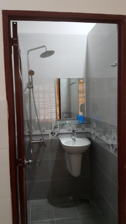 Apartamento de 82 m² con 4 habitación/es y 3 baño/s de uso privado, en Phuong 3 Vung Tau Exterior foto
